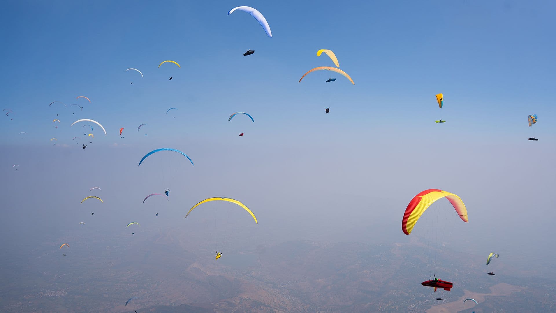 paragliders hero image