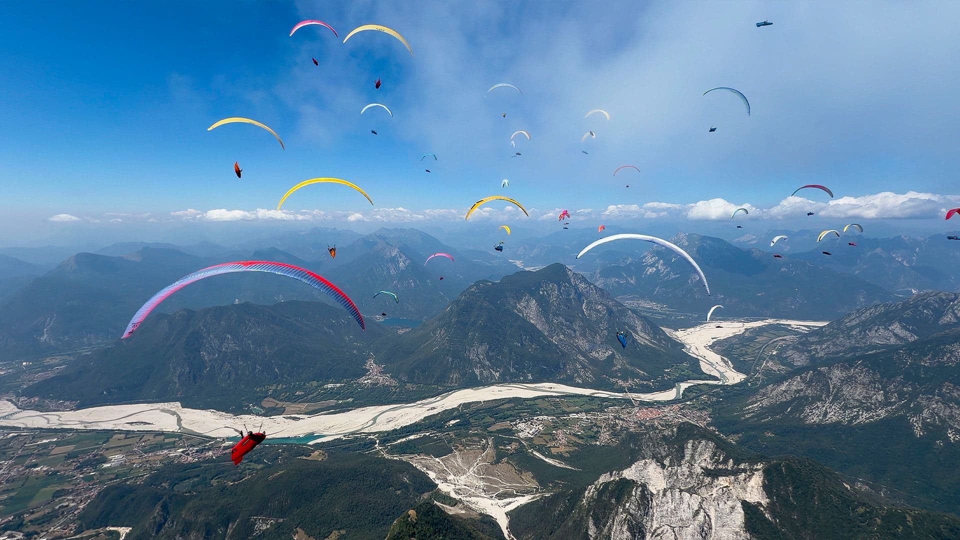 paragliders hero image