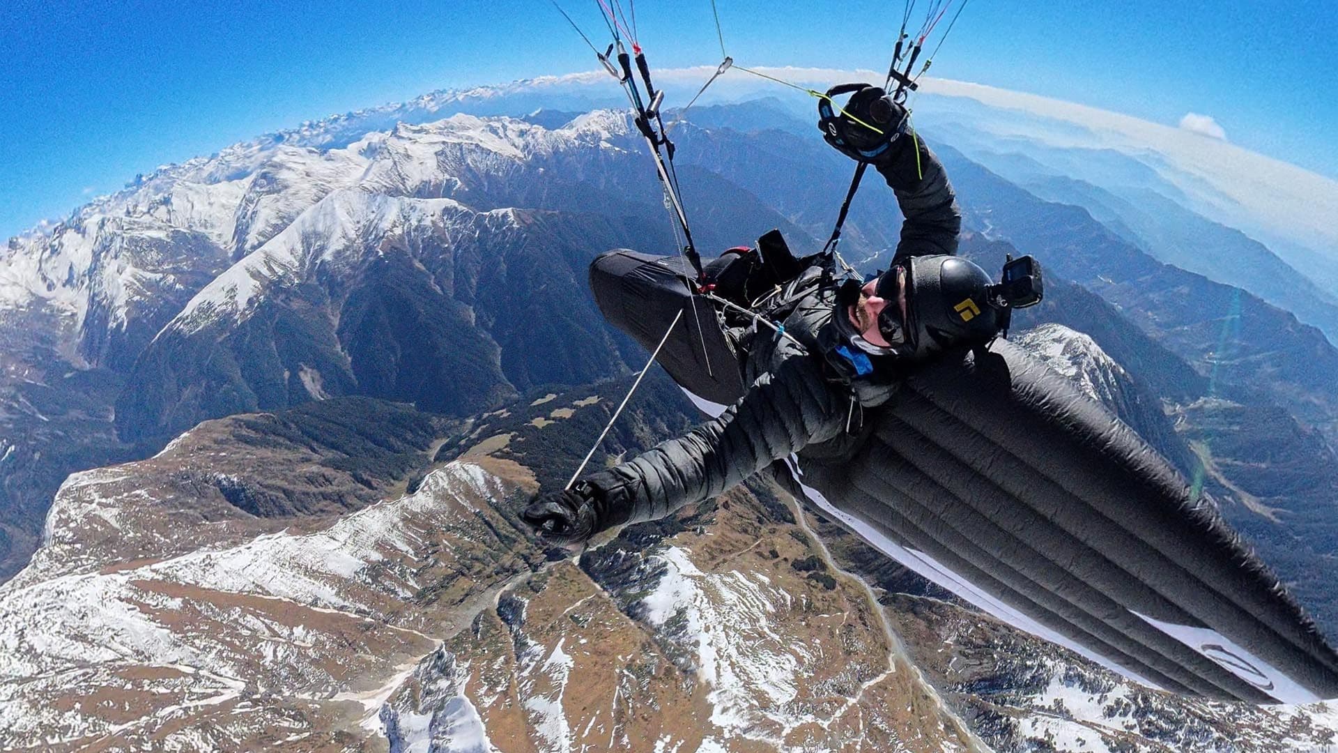 paragliders hero image