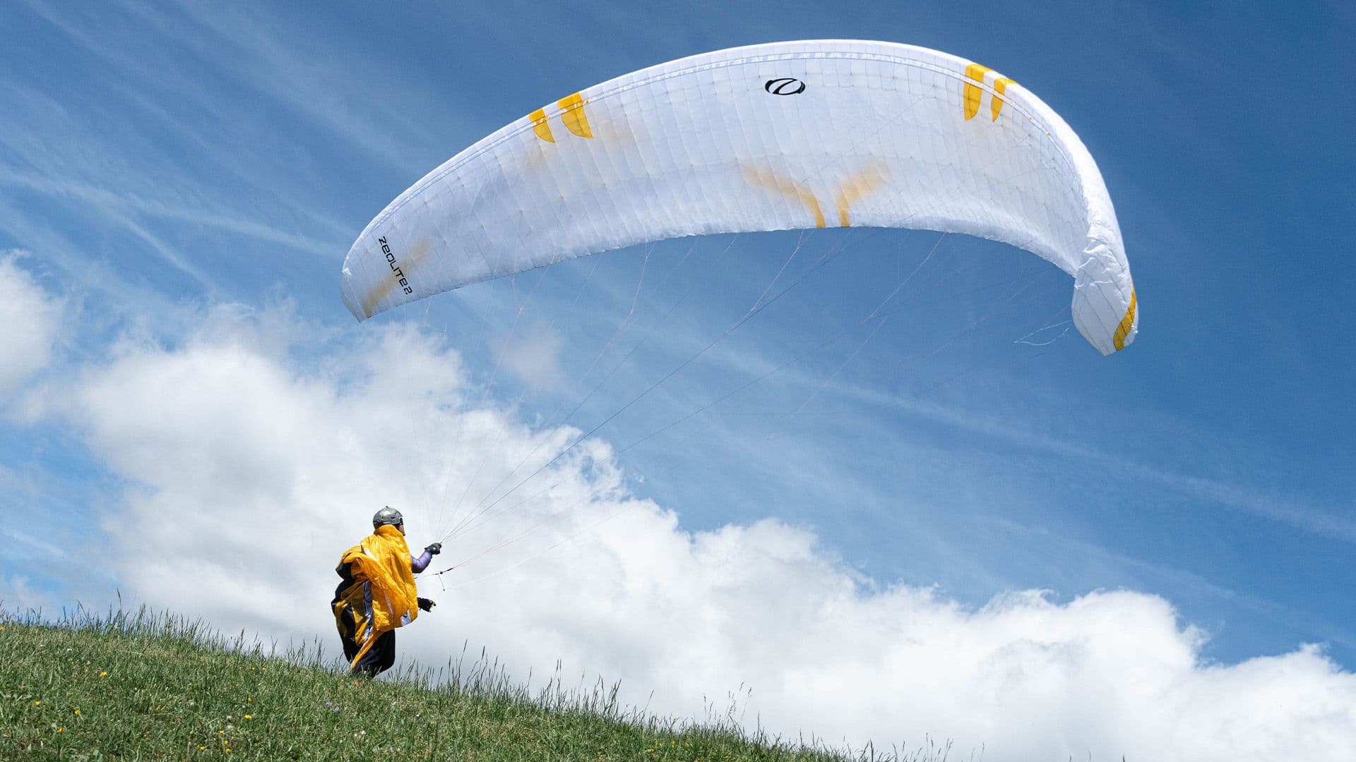 paragliders hero image