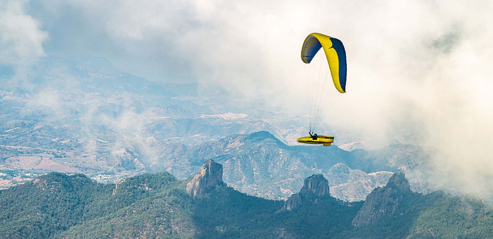 paragliders hero image