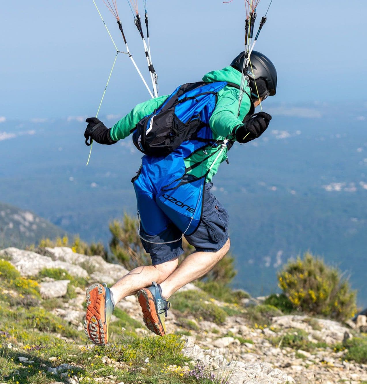 軽量で耐久性があり快適です
