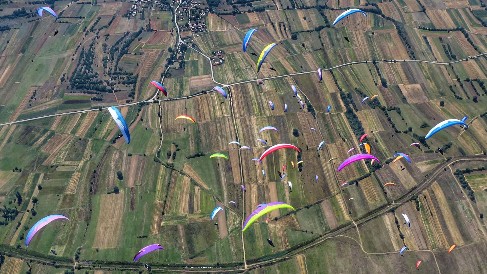 paragliders hero image