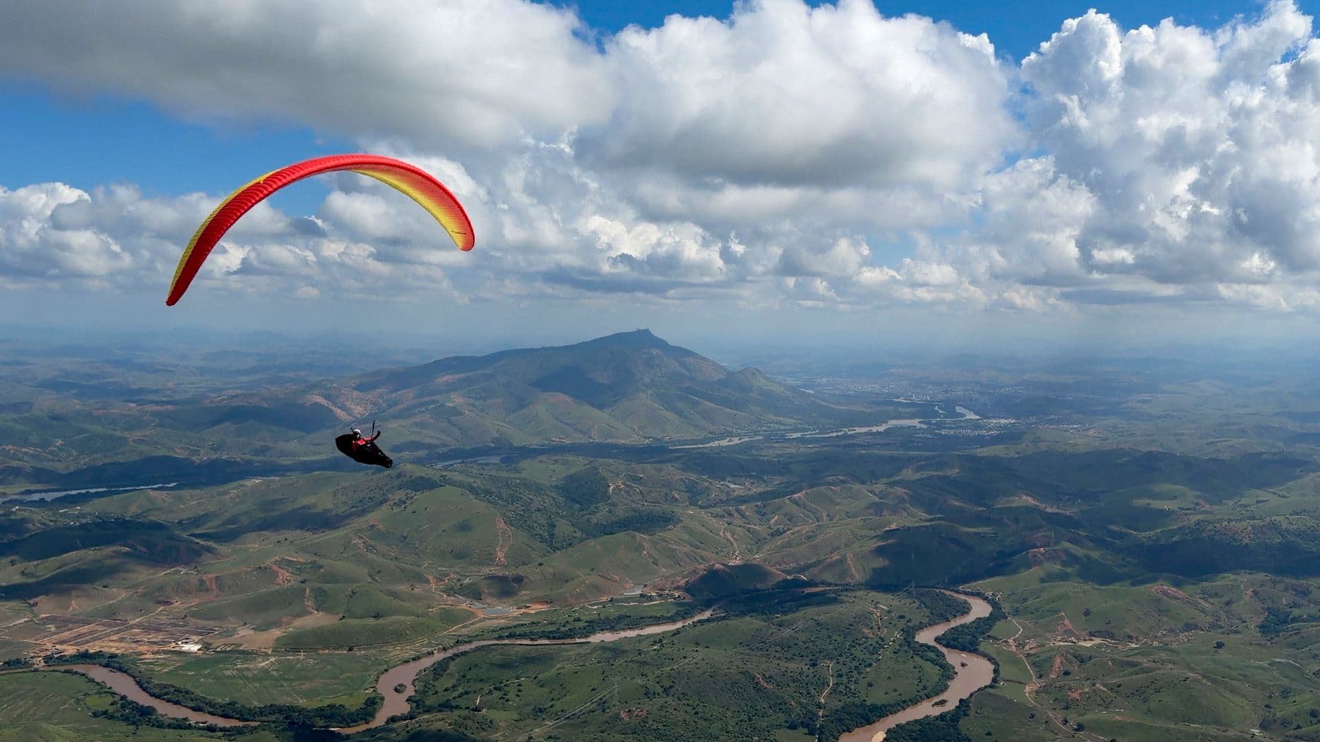 paragliders hero image