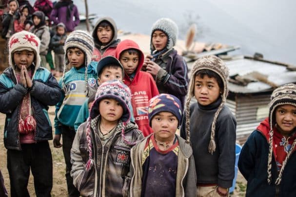 ¡AYUDEMOS A LOS NIÑOS DE NEPAL!