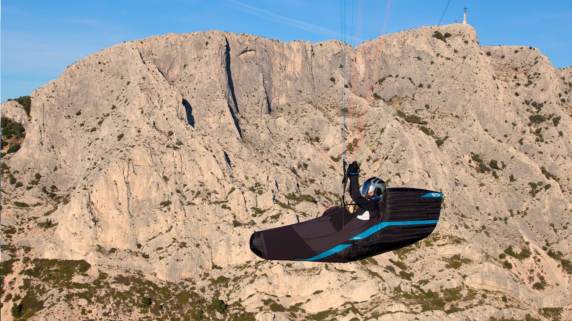 paragliders hero image