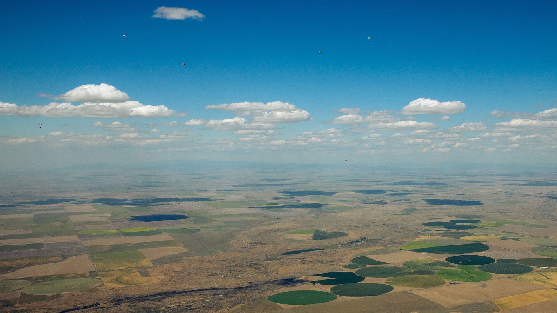 paragliders hero image