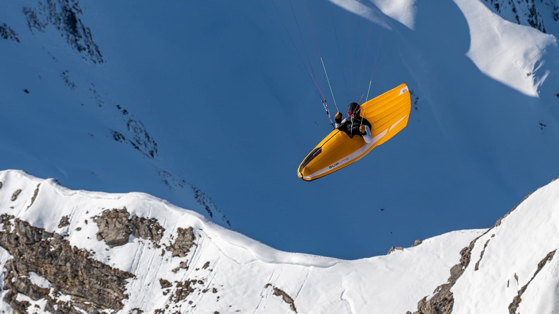 paragliders hero image